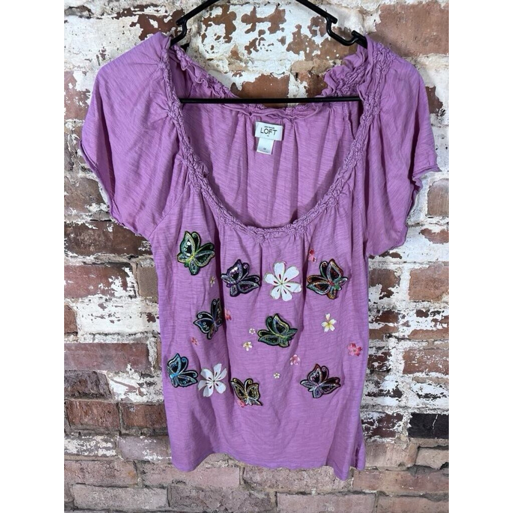 Ann Taylor LOFT Womens M T-Shirt Beaded Butterfly Floral Scoopneck